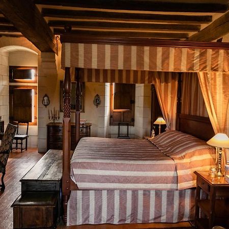 Bed and Breakfast Manoir Du Bois Noblet Louerre Esterno foto