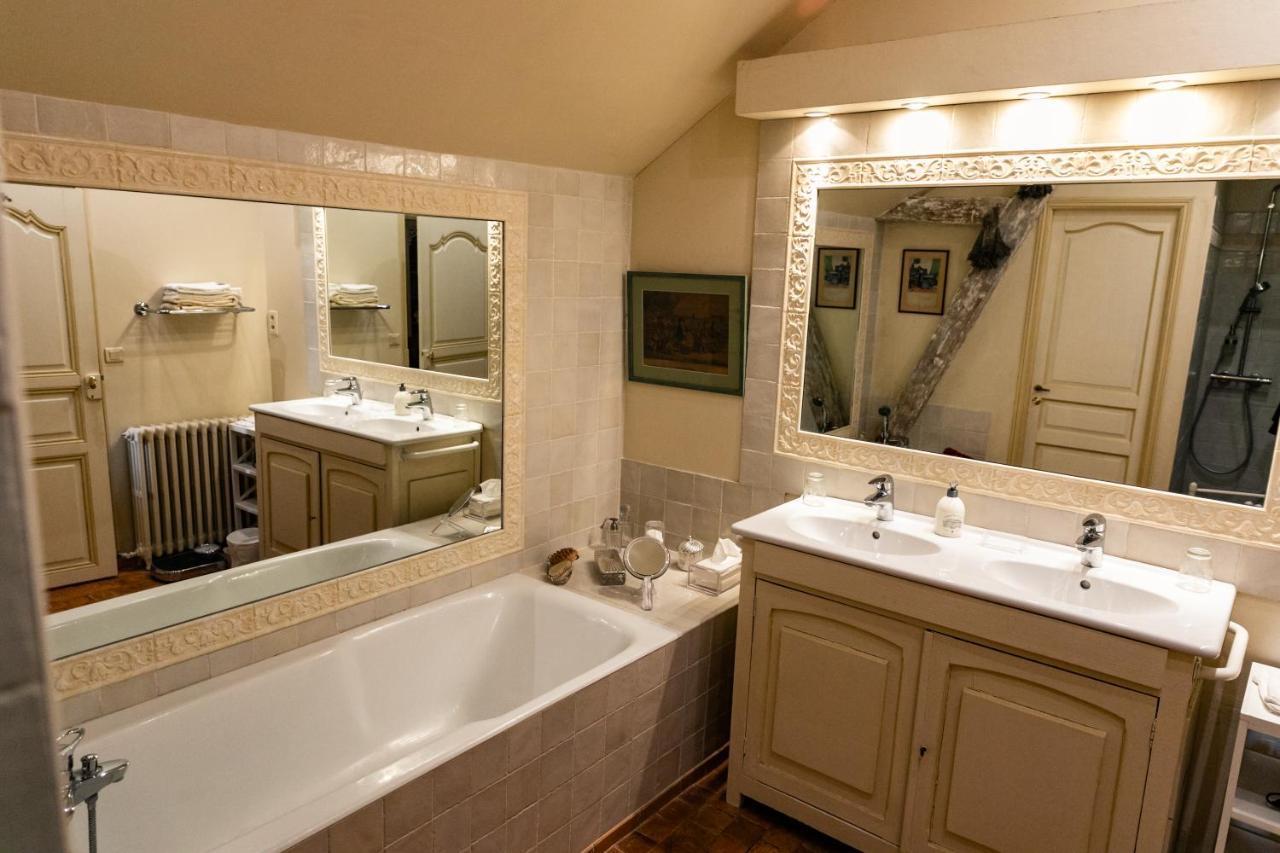 Bed and Breakfast Manoir Du Bois Noblet Louerre Esterno foto