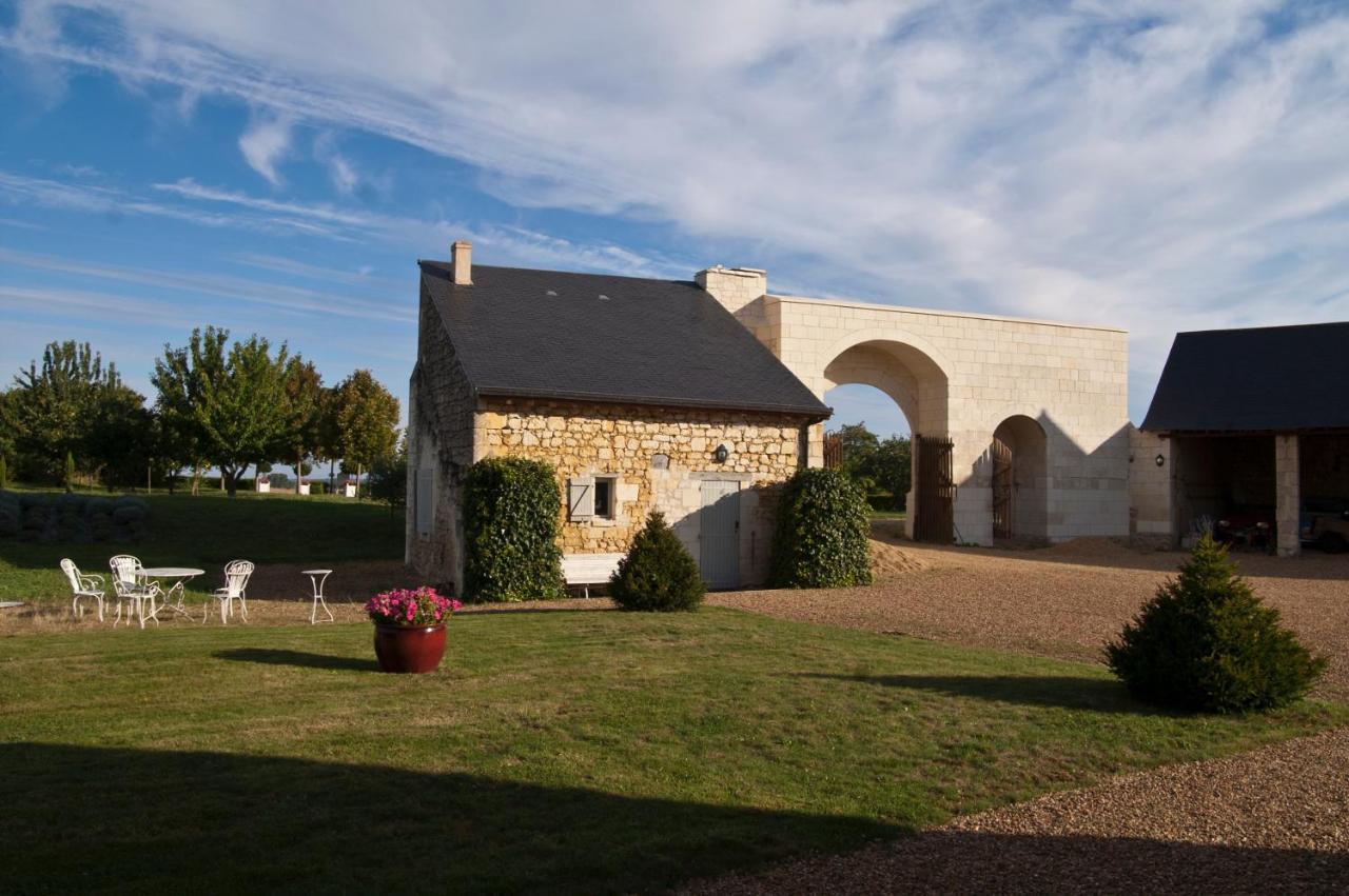 Bed and Breakfast Manoir Du Bois Noblet Louerre Esterno foto