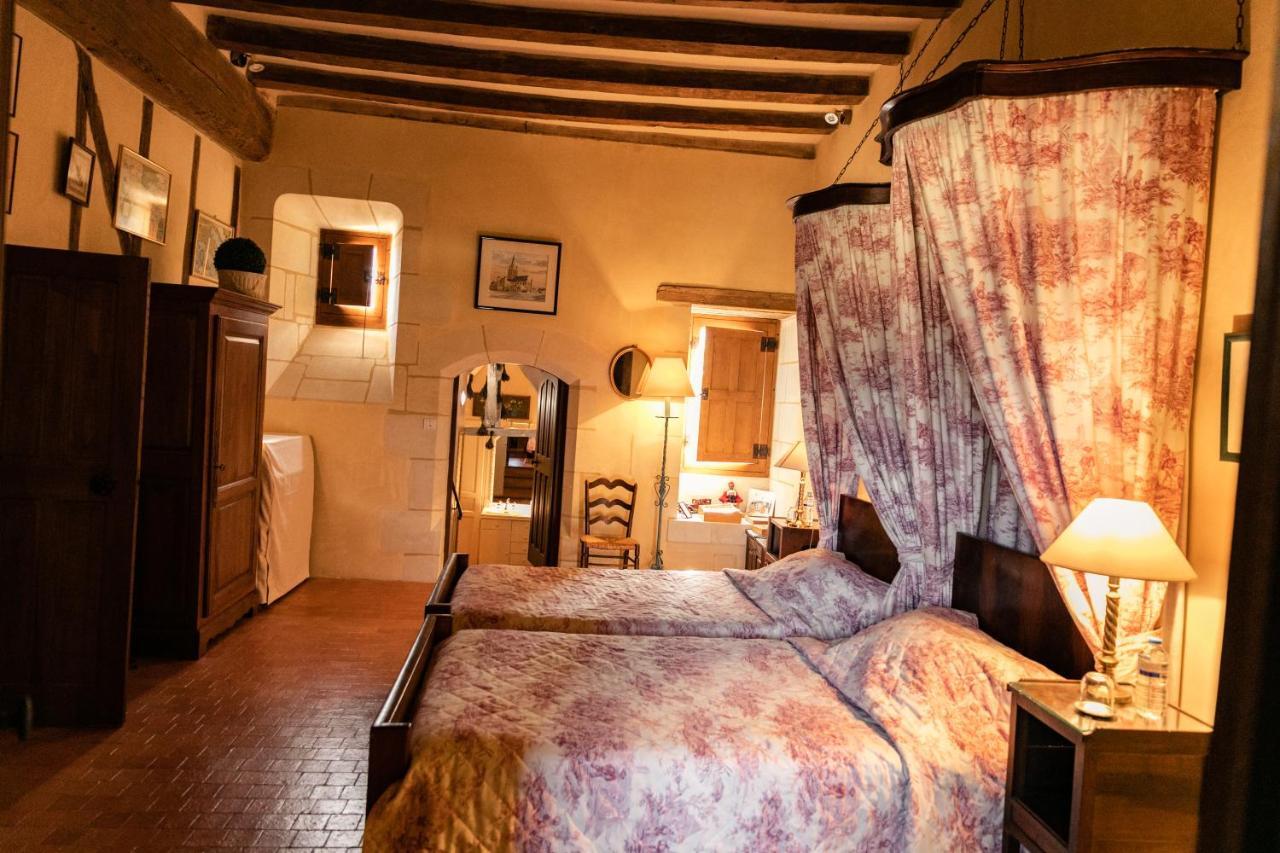 Bed and Breakfast Manoir Du Bois Noblet Louerre Esterno foto